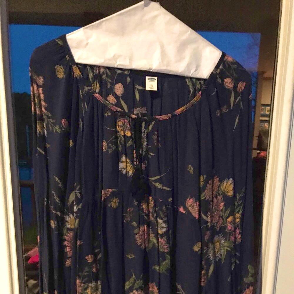 Ladies Old Navy  XL Navy Babydoll Bohemian Top